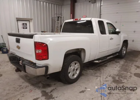 2011 Chevrolet Silverado 1500 Lt from USA, damaged, VIN 1GCRKSE30BZ105667